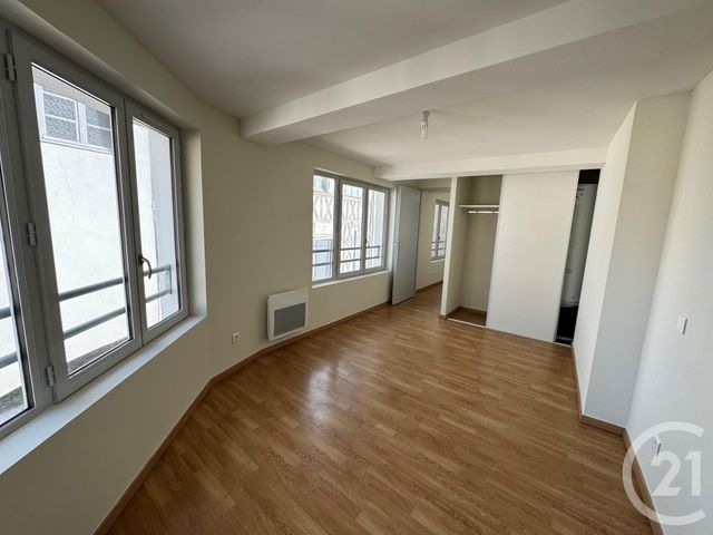 Appartement T3 &agrave; louer - 3 pi&egrave;ces - 76,48 m2 - Pamiers - 09 - MIDI-PYRENEES