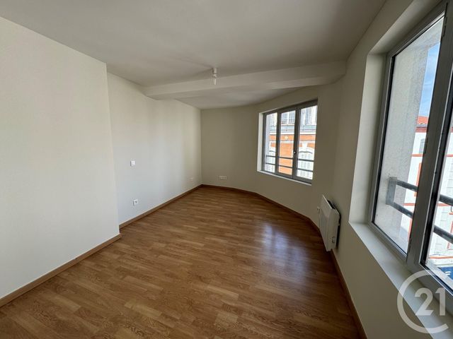 Appartement T3 &agrave; louer - 3 pi&egrave;ces - 76,48 m2 - Pamiers - 09 - MIDI-PYRENEES