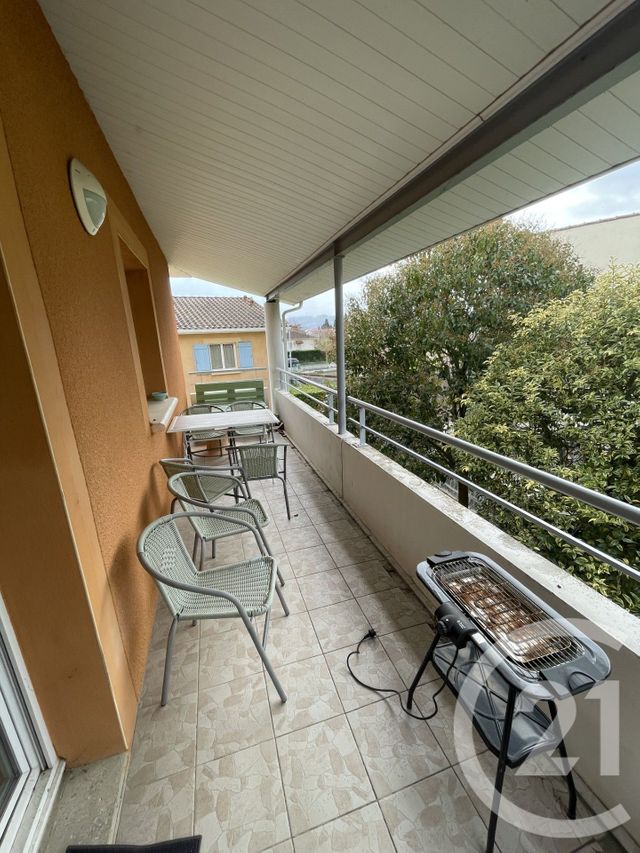 Appartement T2 &agrave; louer - 2 pi&egrave;ces - 40,44 m2 - Pamiers - 09 - MIDI-PYRENEES
