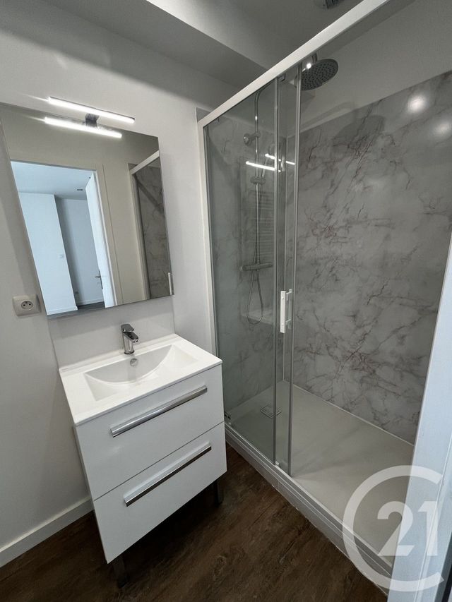 Appartement T2 &agrave; louer - 2 pi&egrave;ces - 28,09 m2 - Pamiers - 09 - MIDI-PYRENEES