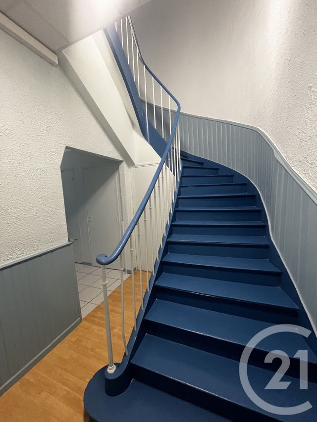 Appartement T2 &agrave; louer - 2 pi&egrave;ces - 30,40 m2 - Pamiers - 09 - MIDI-PYRENEES