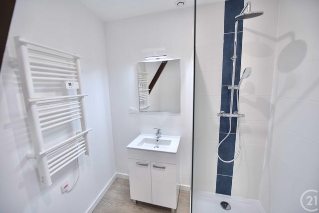 Appartement T2 &agrave; louer - 2 pi&egrave;ces - 31,92 m2 - Pamiers - 09 - MIDI-PYRENEES
