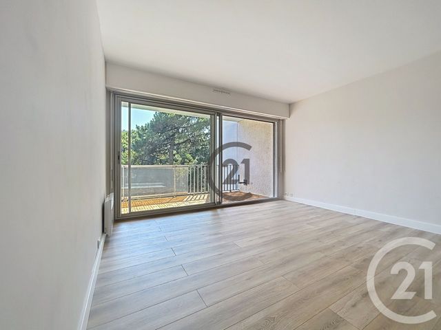 Appartement F2 &agrave; louer - 2 pi&egrave;ces - 30 m2 - La Baule - 44 - PAYS-DE-LOIRE