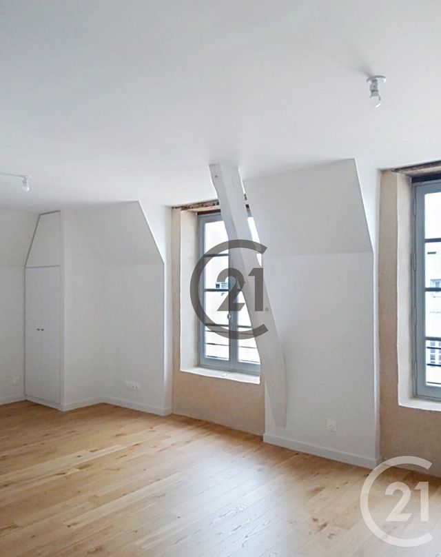 Appartement &agrave; louer - 3 pi&egrave;ces - 79,29 m2 - Guerande - 44 - PAYS-DE-LOIRE