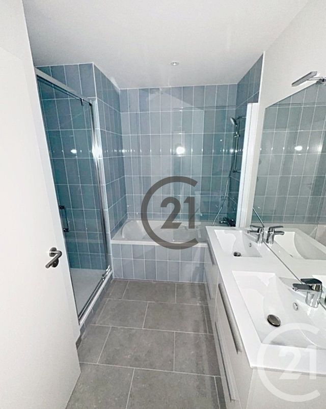 Appartement &agrave; louer - 3 pi&egrave;ces - 79,29 m2 - Guerande - 44 - PAYS-DE-LOIRE