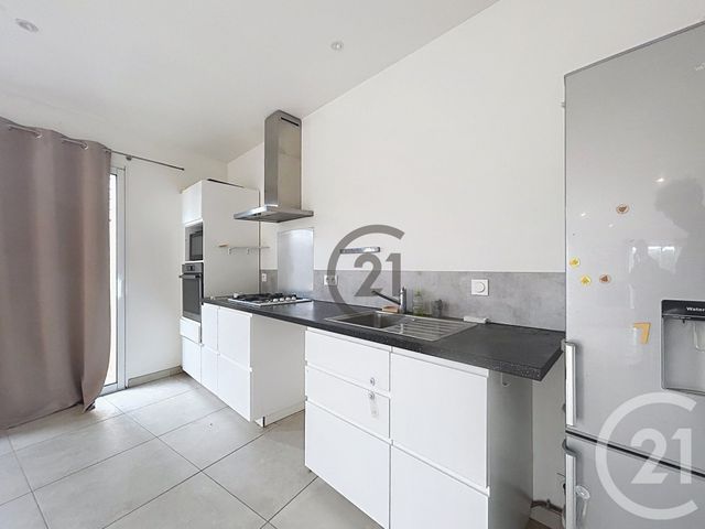 Maison &agrave; louer - 5 pi&egrave;ces - 139,55 m2 - Guerande - 44 - PAYS-DE-LOIRE
