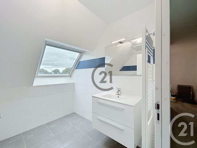Maison &agrave; louer - 5 pi&egrave;ces - 139,55 m2 - Guerande - 44 - PAYS-DE-LOIRE