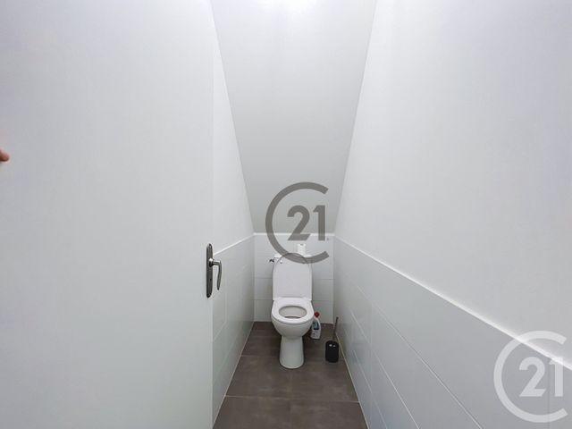 Maison &agrave; louer - 5 pi&egrave;ces - 139,55 m2 - Guerande - 44 - PAYS-DE-LOIRE