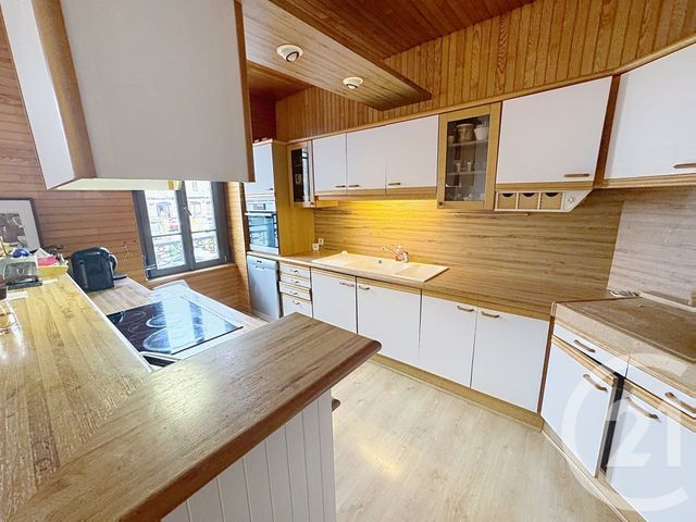 Appartement T6 &agrave; vendre - 5 pi&egrave;ces - 116,85 m2 - Landivisiau - 29 - BRETAGNE