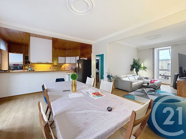 Appartement T6 &agrave; vendre - 5 pi&egrave;ces - 116,85 m2 - Landivisiau - 29 - BRETAGNE