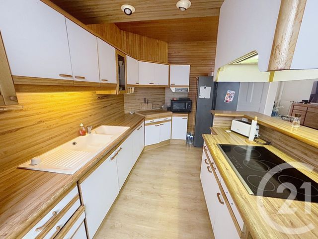 Appartement T6 &agrave; vendre - 5 pi&egrave;ces - 116,85 m2 - Landivisiau - 29 - BRETAGNE