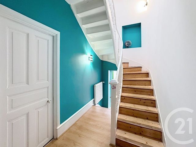Appartement T6 &agrave; vendre - 5 pi&egrave;ces - 116,85 m2 - Landivisiau - 29 - BRETAGNE