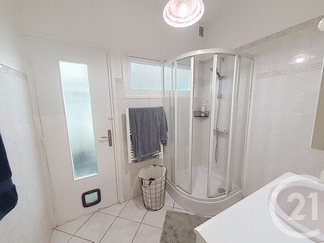 Appartement T4 &agrave; vendre - 4 pi&egrave;ces - 77,08 m2 - Landerneau - 29 - BRETAGNE