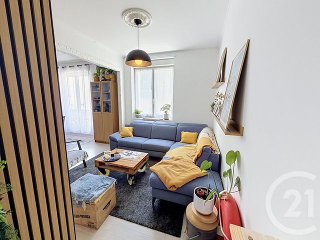 Appartement T4 &agrave; vendre - 4 pi&egrave;ces - 77,08 m2 - Landerneau - 29 - BRETAGNE
