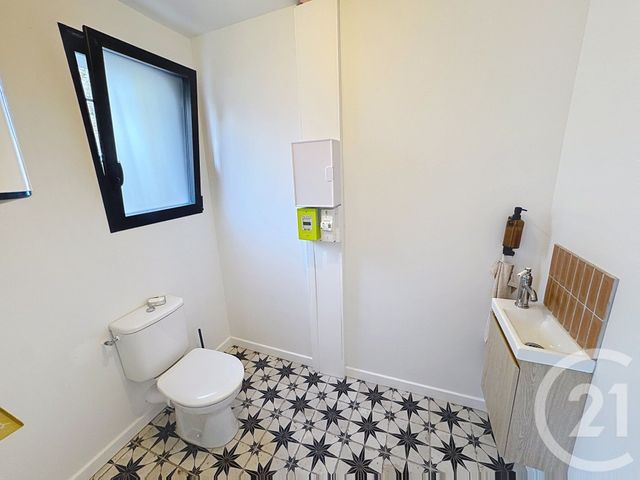 Appartement Local &agrave; vendre - 2 pi&egrave;ces - 94,80 m2 - Landerneau - 29 - BRETAGNE
