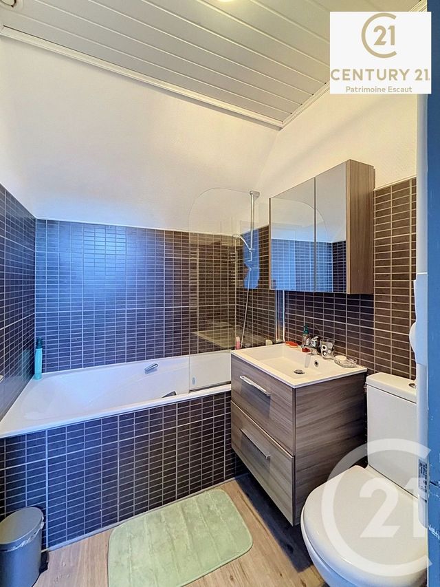 Appartement &agrave; louer - 2 pi&egrave;ces - 40,60 m2 - Escaudoeuvres - 59 - NORD-PAS-DE-CALAIS