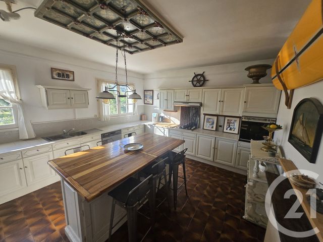 Maison &agrave; vendre - 9 pi&egrave;ces - 322,68 m2 - Vendays Montalivet - 33 - AQUITAINE