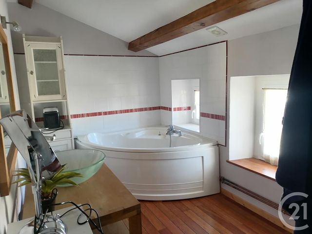 Maison &agrave; vendre - 5 pi&egrave;ces - 148,88 m2 - Corme Royal - 17 - POITOU-CHARENTES
