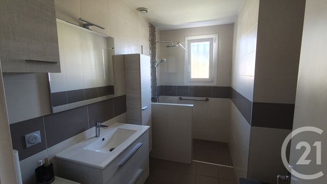 Maison &agrave; vendre - 4 pi&egrave;ces - 91 m2 - Saintes - 17 - POITOU-CHARENTES