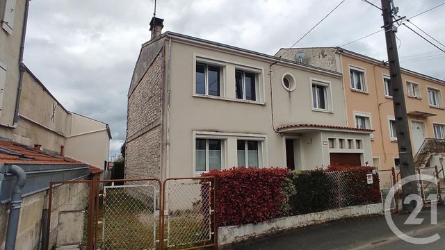 Maison &agrave; vendre - 8 pi&egrave;ces - 126 m2 - Saintes - 17 - POITOU-CHARENTES