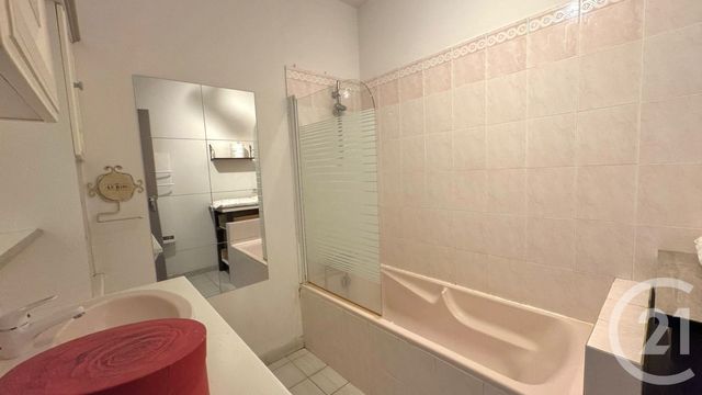 Maison &agrave; vendre - 6 pi&egrave;ces - 171 m2 - Chaniers - 17 - POITOU-CHARENTES