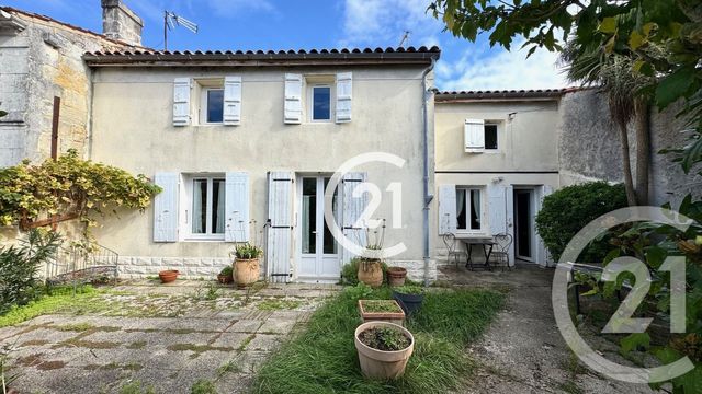 Maison &agrave; vendre - 6 pi&egrave;ces - 171 m2 - Chaniers - 17 - POITOU-CHARENTES