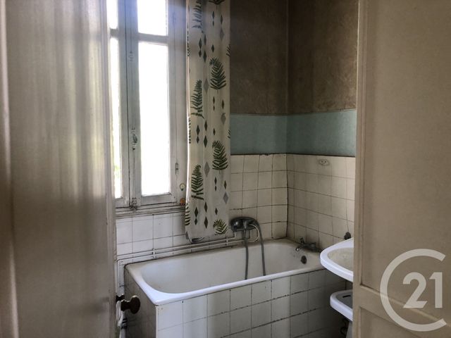 Maison &agrave; vendre - 5 pi&egrave;ces - 76,96 m2 - Saintes - 17 - POITOU-CHARENTES