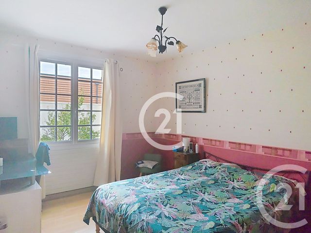 Maison &agrave; vendre - 6 pi&egrave;ces - 159 m2 - Saintes - 17 - POITOU-CHARENTES
