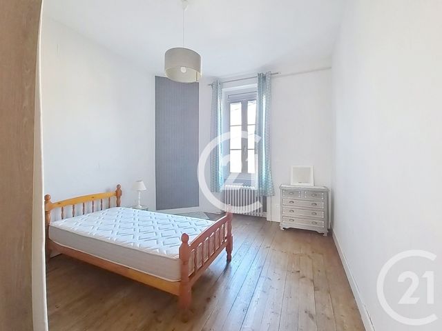 Maison &agrave; vendre - 4 pi&egrave;ces - 81,18 m2 - Saintes - 17 - POITOU-CHARENTES
