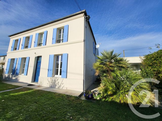 Maison &agrave; vendre - 5 pi&egrave;ces - 152 m2 - Saintes - 17 - POITOU-CHARENTES
