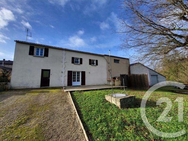 Maison &agrave; vendre - 5 pi&egrave;ces - 144 m2 - St Cesaire - 17 - POITOU-CHARENTES