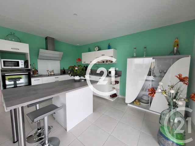 Maison &agrave; vendre - 5 pi&egrave;ces - 99 m2 - Saintes - 17 - POITOU-CHARENTES