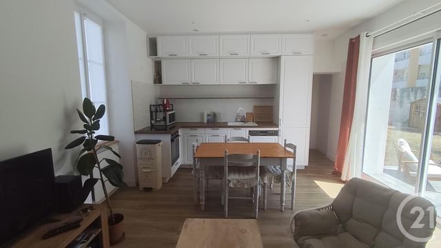 Maison &agrave; vendre - 4 pi&egrave;ces - 59,20 m2 - Saintes - 17 - POITOU-CHARENTES