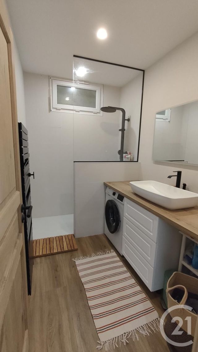 Maison &agrave; vendre - 4 pi&egrave;ces - 59,20 m2 - Saintes - 17 - POITOU-CHARENTES