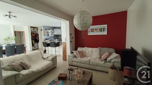 Maison &agrave; vendre - 4 pi&egrave;ces - 101 m2 - Fontcouverte - 17 - POITOU-CHARENTES