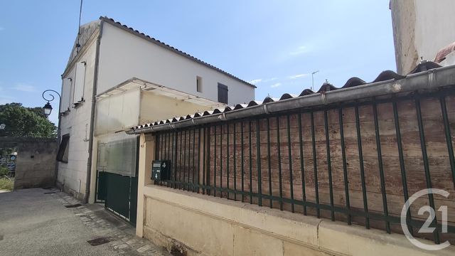 Maison &agrave; vendre - 4 pi&egrave;ces - 77 m2 - Saintes - 17 - POITOU-CHARENTES