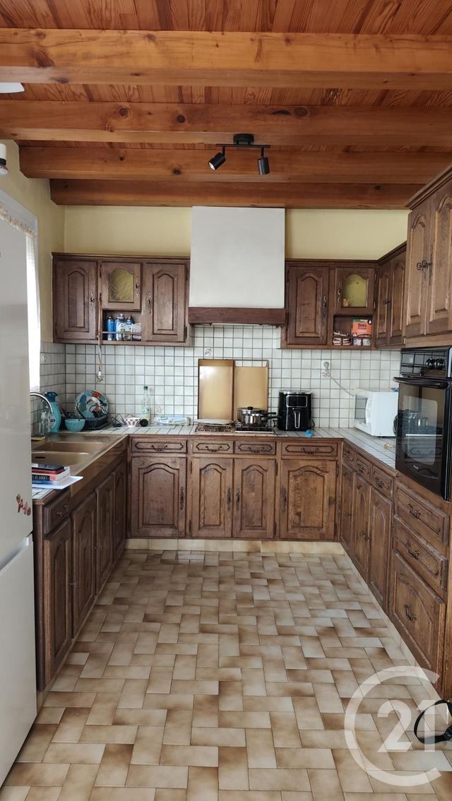 Maison &agrave; vendre - 4 pi&egrave;ces - 77 m2 - Saintes - 17 - POITOU-CHARENTES