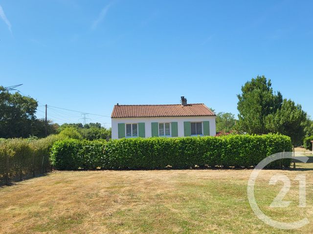 Maison &agrave; vendre - 4 pi&egrave;ces - 94,36 m2 - Chaniers - 17 - POITOU-CHARENTES