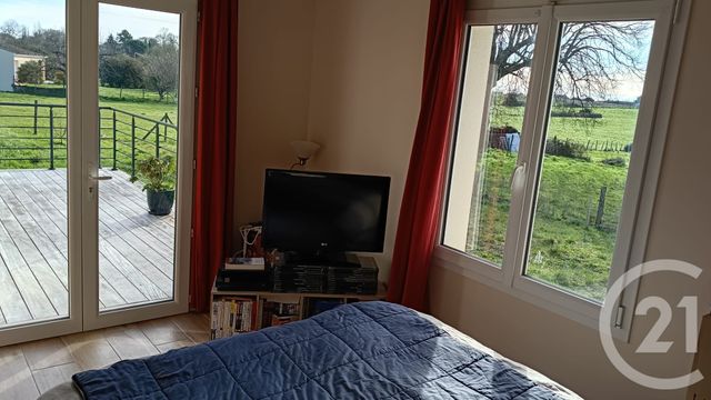 Maison &agrave; vendre - 5 pi&egrave;ces - 130,26 m2 - St Georges Des Coteaux - 17 - POITOU-CHARENTES