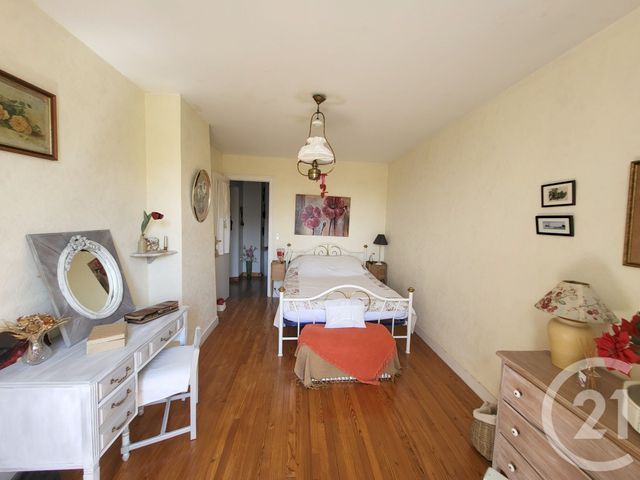 Maison &agrave; vendre - 5 pi&egrave;ces - 164,70 m2 - Corme Royal - 17 - POITOU-CHARENTES