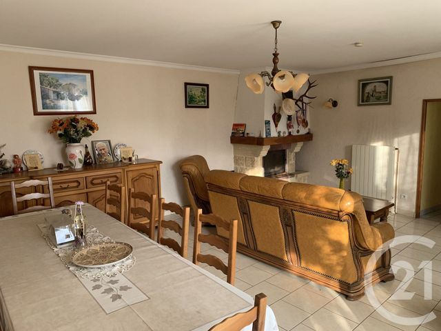 Maison &agrave; vendre - 4 pi&egrave;ces - 101,20 m2 - Fontcouverte - 17 - POITOU-CHARENTES
