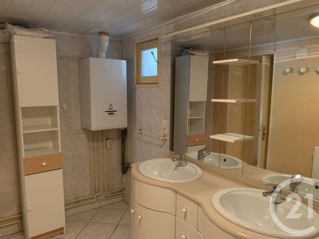 Maison &agrave; vendre - 4 pi&egrave;ces - 101,20 m2 - Fontcouverte - 17 - POITOU-CHARENTES