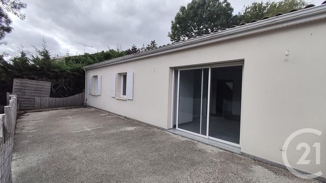 Maison &agrave; vendre - 4 pi&egrave;ces - 116,40 m2 - Fontcouverte - 17 - POITOU-CHARENTES