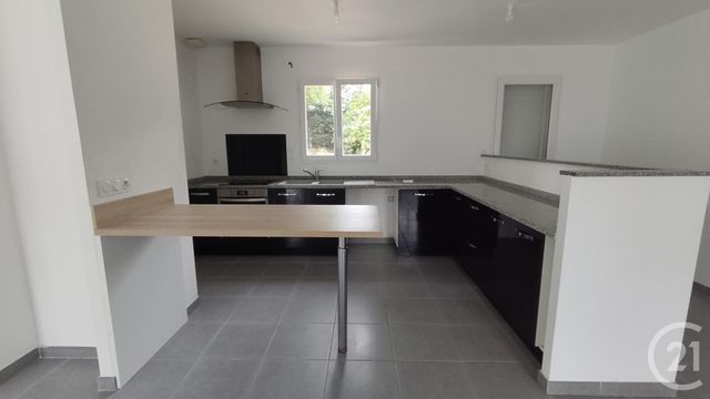 Maison &agrave; vendre - 4 pi&egrave;ces - 116,40 m2 - Fontcouverte - 17 - POITOU-CHARENTES