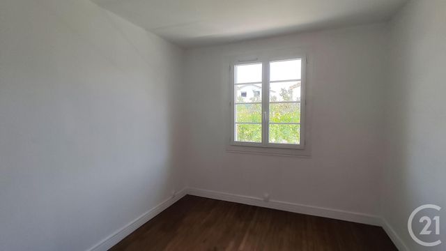 Maison &agrave; vendre - 5 pi&egrave;ces - 82,34 m2 - Saintes - 17 - POITOU-CHARENTES