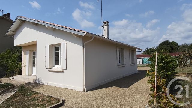 Maison &agrave; vendre - 5 pi&egrave;ces - 82,34 m2 - Saintes - 17 - POITOU-CHARENTES