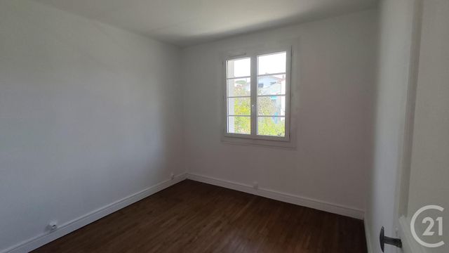 Maison &agrave; vendre - 5 pi&egrave;ces - 82,34 m2 - Saintes - 17 - POITOU-CHARENTES
