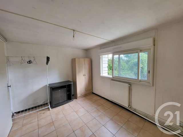 Maison &agrave; vendre - 5 pi&egrave;ces - 100,60 m2 - Saintes - 17 - POITOU-CHARENTES