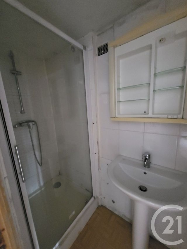 Maison &agrave; vendre - 5 pi&egrave;ces - 100,60 m2 - Saintes - 17 - POITOU-CHARENTES