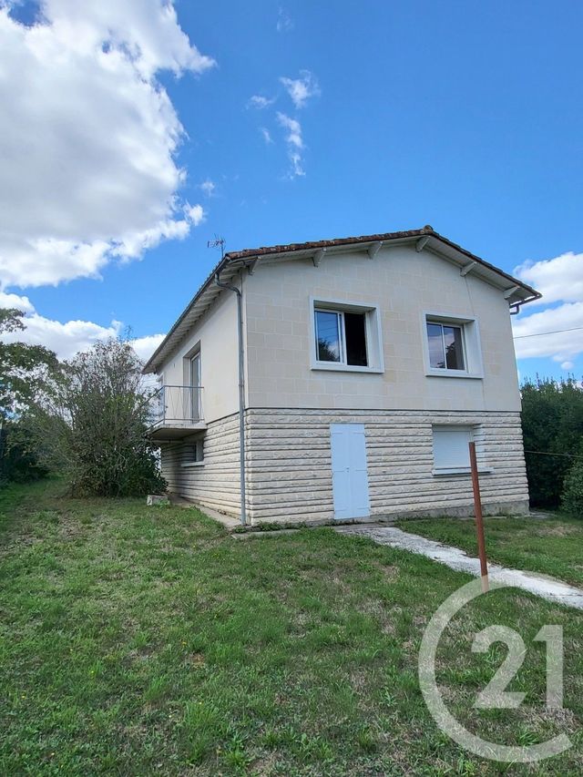 Maison &agrave; vendre - 5 pi&egrave;ces - 100,60 m2 - Saintes - 17 - POITOU-CHARENTES